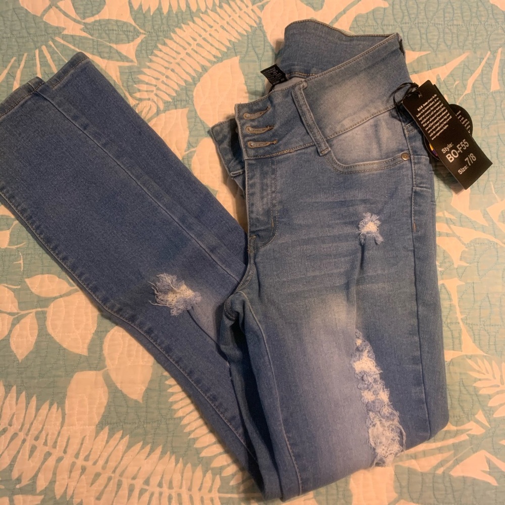 B.O.B Light Blue Rip Jeans - Picture 5 of 8
